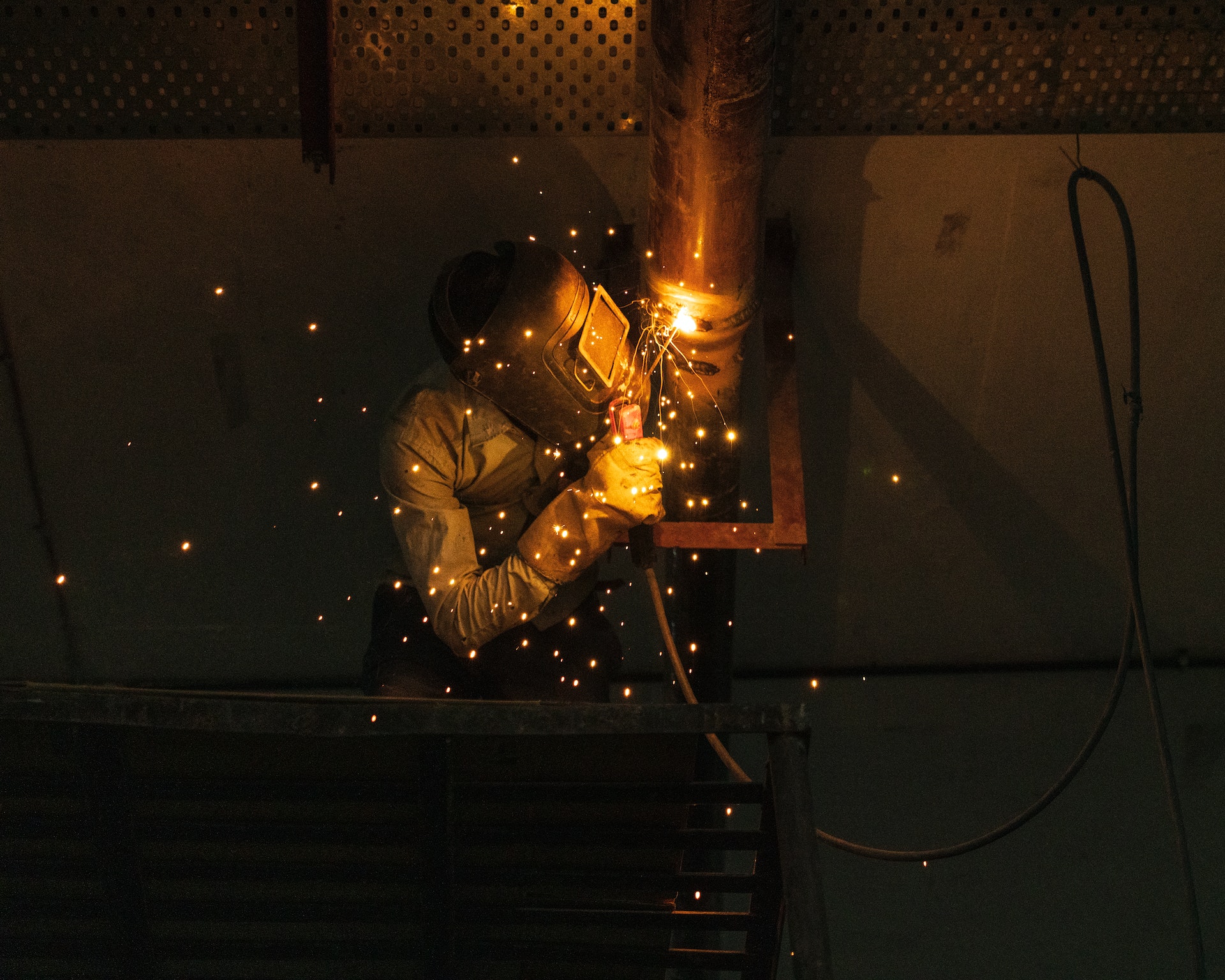 Welding-sliding-5